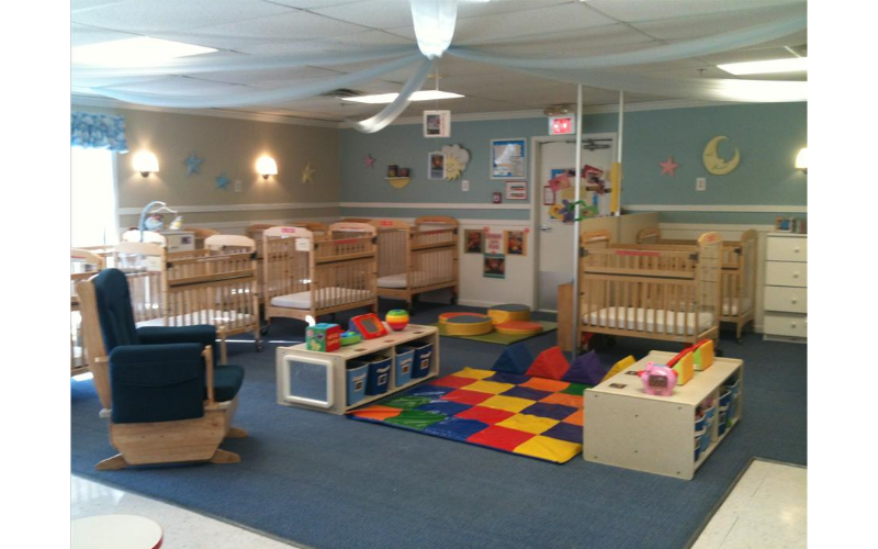 South Naperville KinderCare Infant Classroom